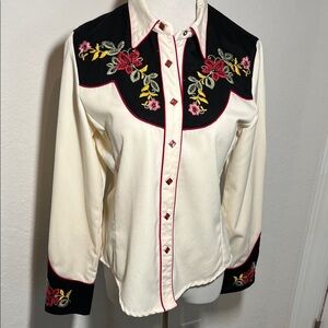 Scully Embroidered Western Shirt with Floral Design Medium
